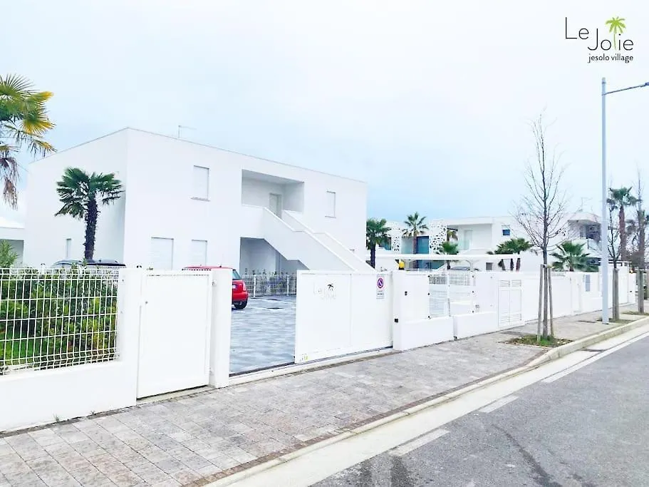 Le Jolie Jesolo Village Italia